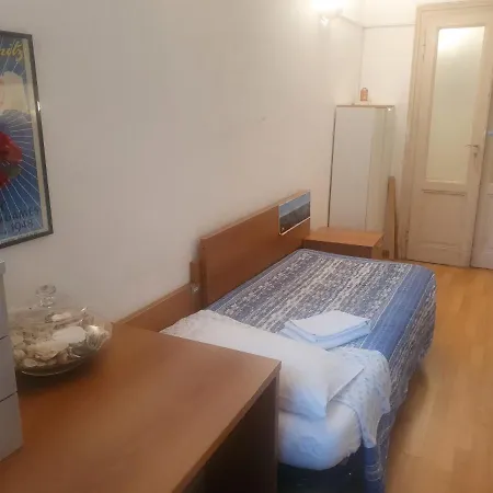 Sestri Executive 2 Bedrooms